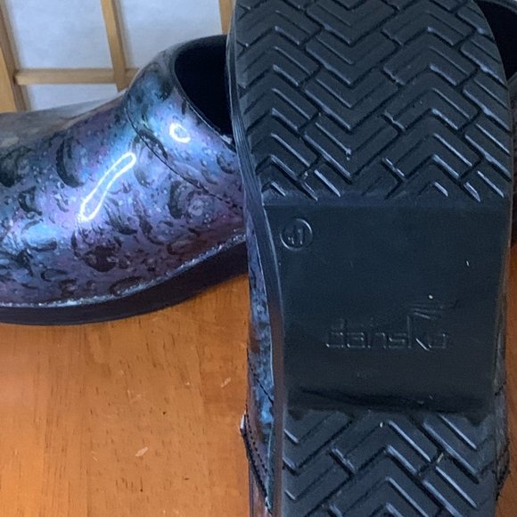 Dansko Shoes - Picture 2 of 5
